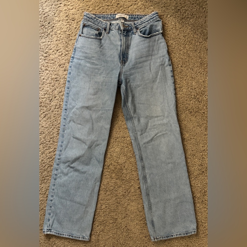 Abercrombie & Fitch The 90s Relaxed Curve Love Jeans